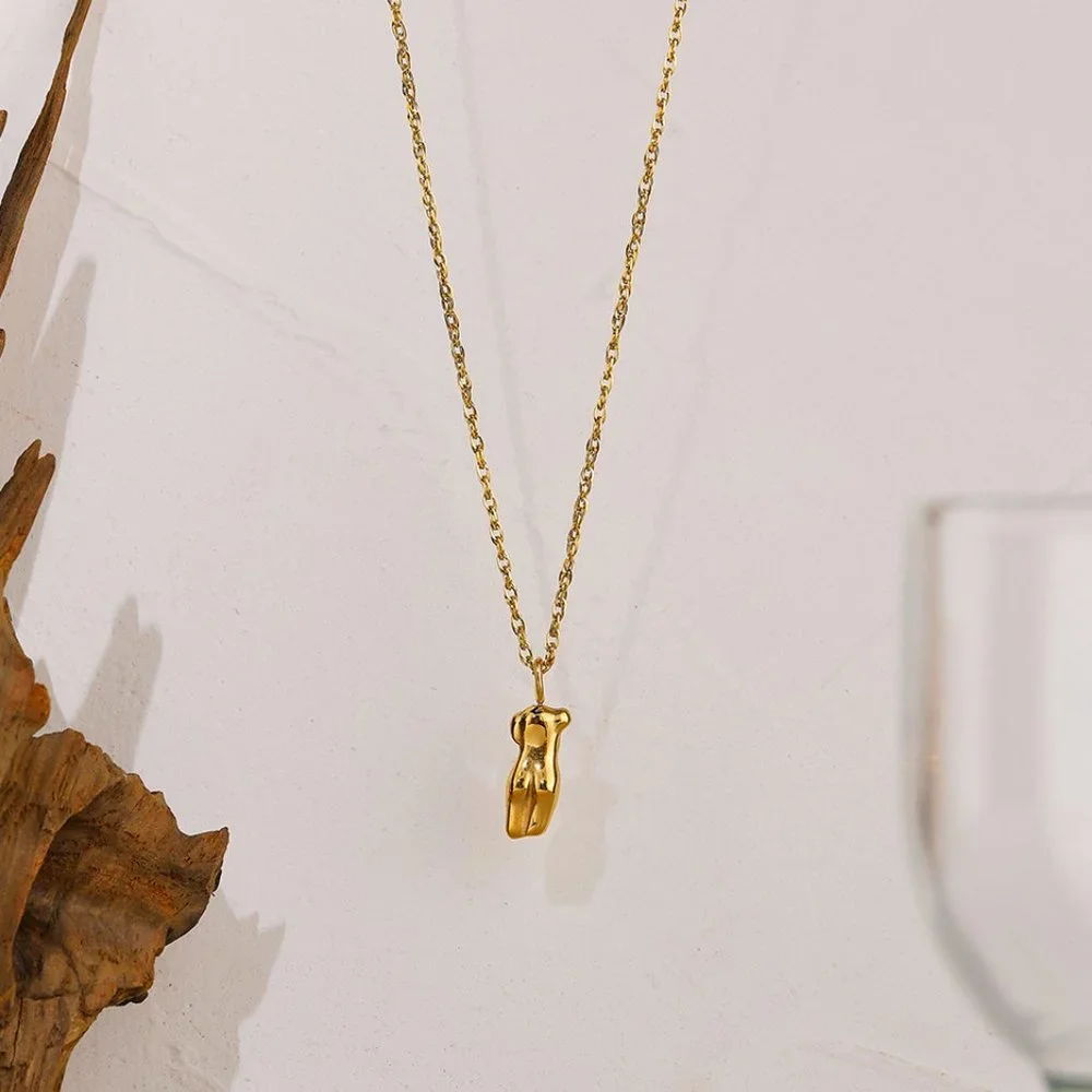 ^NEW 18K Gold Plated Female Woman Figure Pendant Necklace - Picture 7 of 7